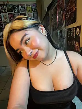 pinkybombon online show from February 2, 11:25 pm