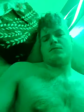 yourfavouriteking online show from February 16, 12:29 am