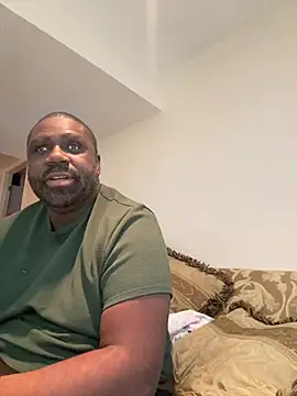 Snapshot of KOdaLion chatting on July 9, 5:00 am KOdaLion online show from July 9, 5:00 am