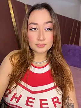 Snapshot of SalomeFlores chatting on April 26, 6:38 pm SalomeFlores online show from April 26, 6:38 pm
