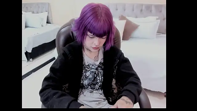 Bela Craxkerr online show from February 8, 1:03 pm