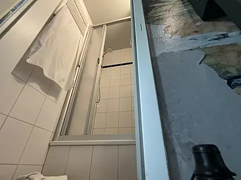 Pure pleasure90 online show from March 12, 8:09 am