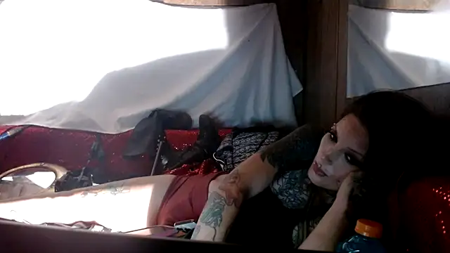 allymoon1369 online show from August 4, 11:24 am