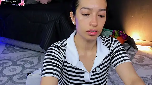 Noaah25  online show from March 15, 4:29 am