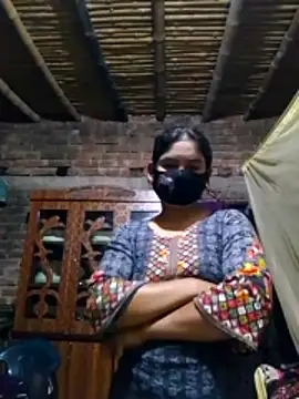 Hot Sweeti online show from March 3, 11:21 pm