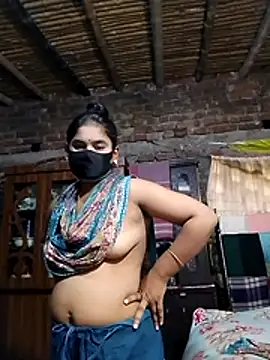 Snapshot of Hot_Sweeti chatting on August 5, 9:56 am Hot Sweeti online show from August 5, 9:56 am