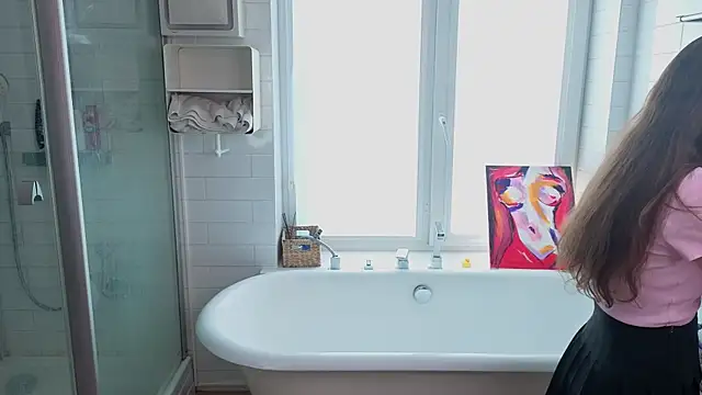 CinthiaSluis online show from March 5, 4:52 am