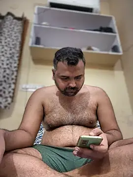 chubbyboy0 online show from February 25, 5:11 pm