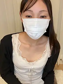 Miwa  15 online show from March 28, 3:50 am