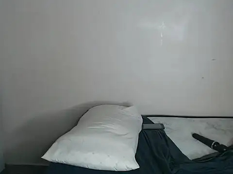 YummyBoobs06 online show from January 15, 11:52 pm