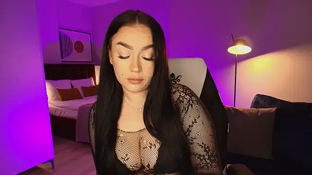 tinafox  online show from January 19, 8:07 am