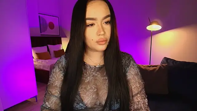 tinafox  online show from February 18, 8:21 am