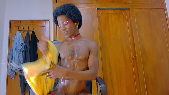 samirths boy  online show from March 8, 2:04 am