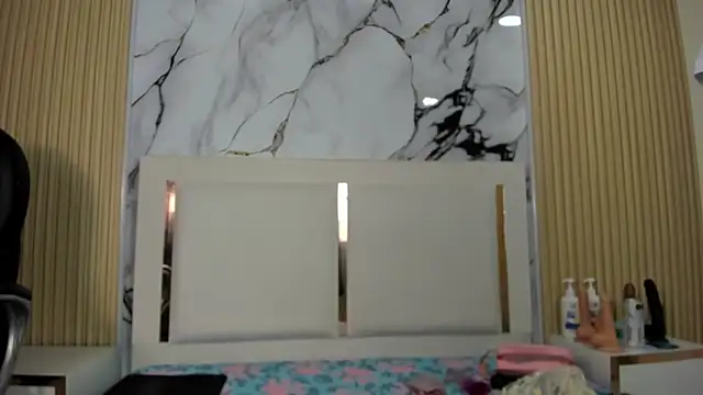 Zoehoney hl online show from March 26, 4:29 am