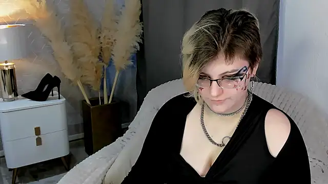 ABSI GLITCH online show from February 24, 5:38 am