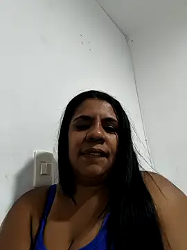 Zeyllyjhonson online show from February 22, 4:13 am