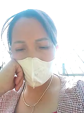 Gummiesu online show from January 17, 7:35 am