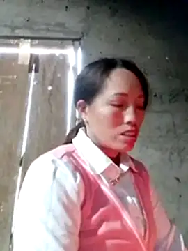 Gummiesu online show from February 3, 1:48 am