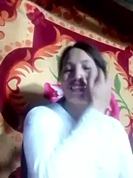 Gummiesu online show from February 12, 11:44 pm