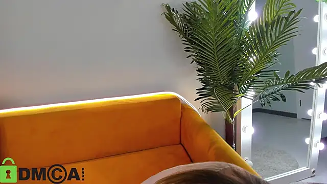 Celine Coello online show from February 13, 3:57 am