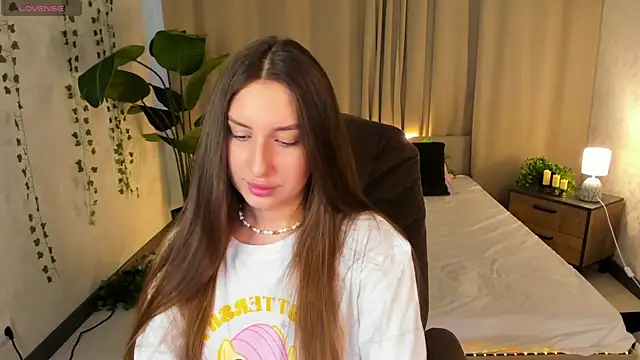 Celine Coello online show from March 31, 4:02 am