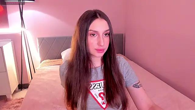 Snapshot of Celine_Coello chatting on June 4, 8:15 pm Celine Coello online show from June 4, 8:15 pm
