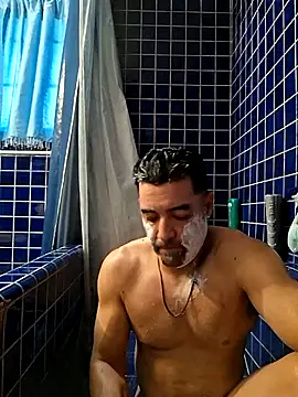 Hrnymanedawg13 online show from January 19, 12:58 am