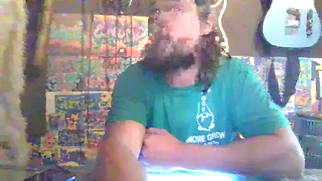 Snapshot of unknowner123 chatting on March 24, 1:38 pm unknowner123 online show from March 24, 1:38 pm