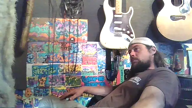 Snapshot of unknowner123 chatting on April 1, 1:41 pm unknowner123 online show from April 1, 1:41 pm