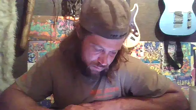 Snapshot of unknowner123 chatting on May 14, 9:05 am unknowner123 online show from May 14, 9:05 am