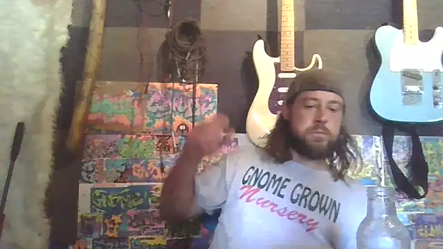 Snapshot of unknowner123 chatting on May 17, 7:21 pm unknowner123 online show from May 17, 7:21 pm