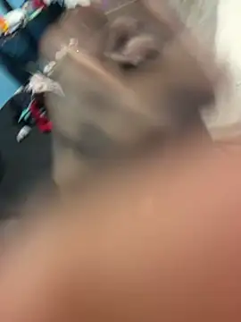 CcincoVilla online show from March 3, 4:40 am