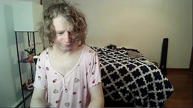 VanFairy526 online show from March 18, 9:56 am