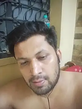 Snapshot of Pravin9562 chatting on April 9, 6:57 pm Pravin9562 online show from April 9, 6:57 pm