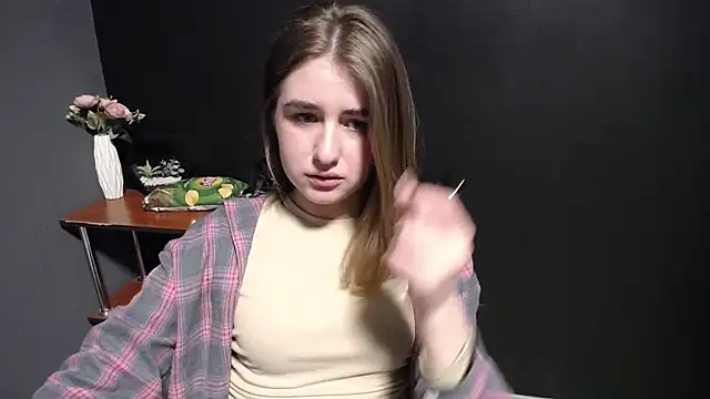 Sunny siren online show from March 26, 1:49 pm