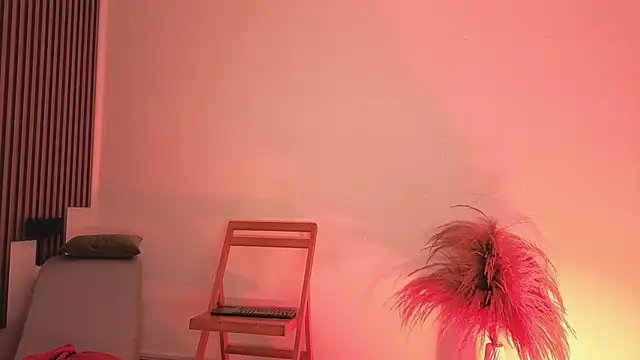 fransheskarossi online show from February 14, 12:02 pm