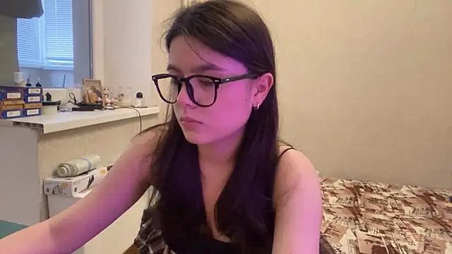 SaintMari online show from June 7, 2:21 pm