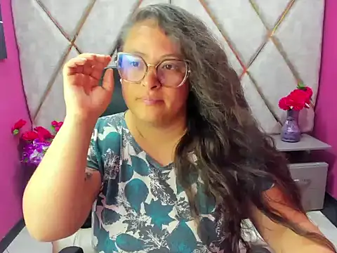 Sarah Boobs  online show from April 18, 3:32 am