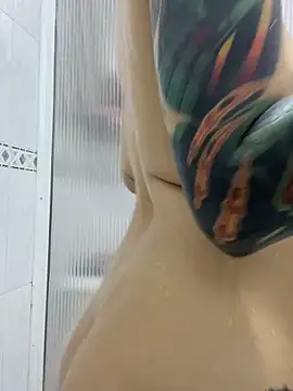 PUFF BUNNY online show from March 13, 5:47 am