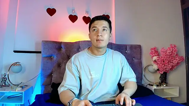 Alexander Connor online show from February 14, 12:13 pm