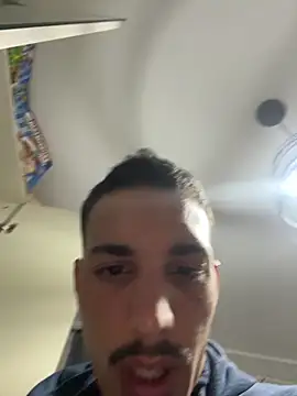 piccolo2002 online show from March 30, 6:58 am