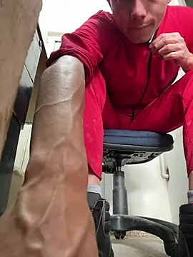 santiObrero online show from March 30, 3:57 pm