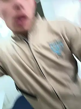 santiObrero online show from April 20, 4:54 pm