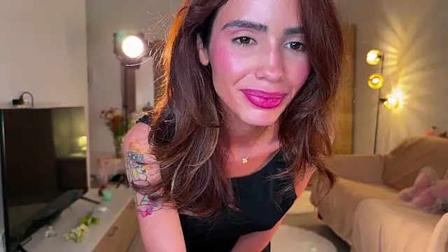 Snapshot of AyanaLys chatting on August 1, 1:16 am AyanaLys online show from August 1, 1:16 am