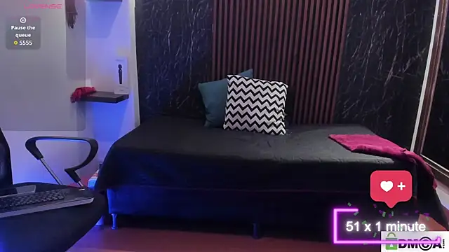 Marilyndackaria  online show from July 22, 12:08 pm