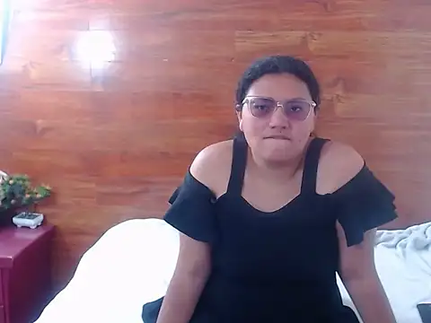 Rapunselxxx online show from January 17, 4:33 pm