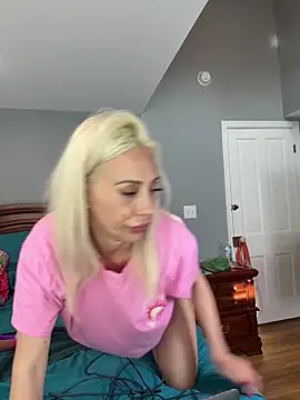 LindseyFAFO online show from April 22, 2:07 pm