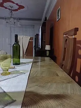 Juanstevan2724 online show from March 8, 3:21 am