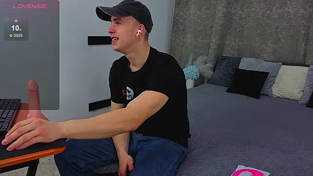 Kris Braun online show from March 6, 4:36 pm