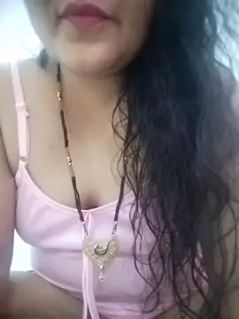 Snapshot of nikkyguddi chatting on May 24, 8:47 pm nikkyguddi online show from May 24, 8:47 pm